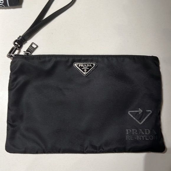 Re-Nylon Prada Wristlet - Picture 4 of 10